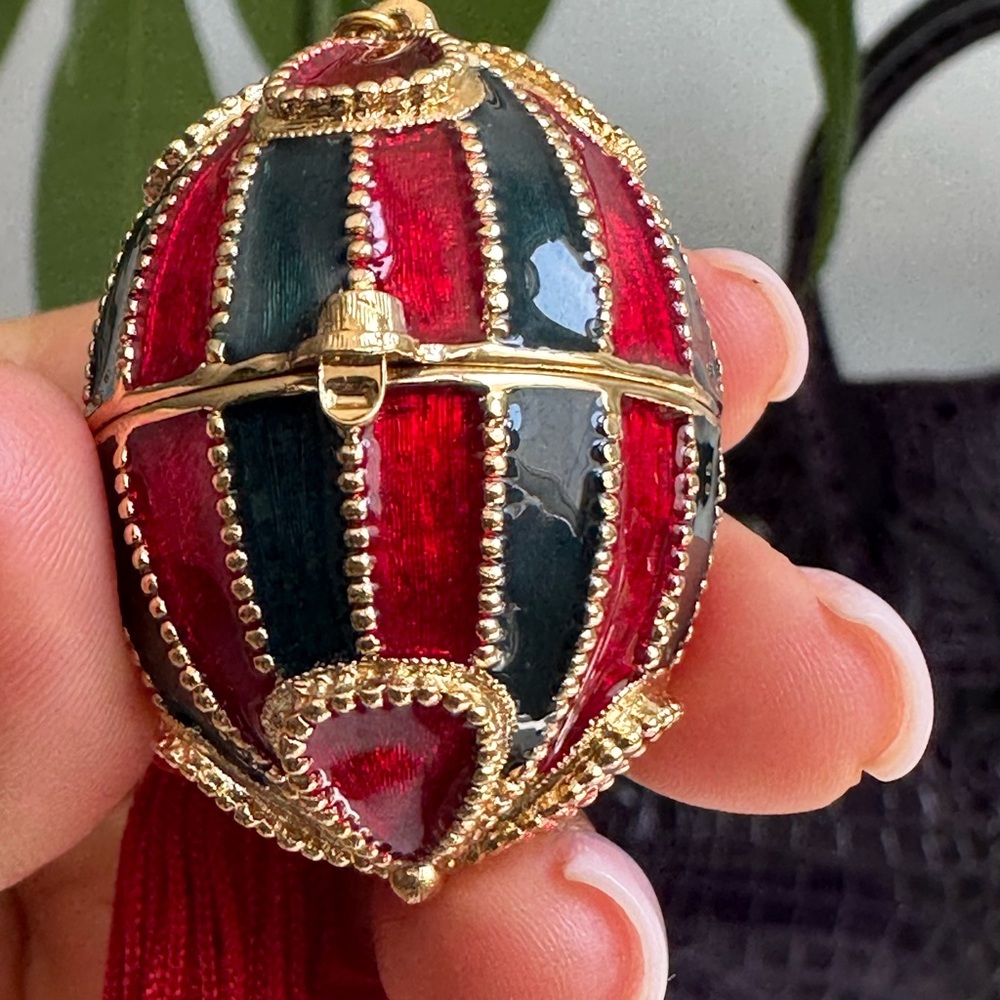 Estee Lauder Red and Green Brooch with Gold Accents